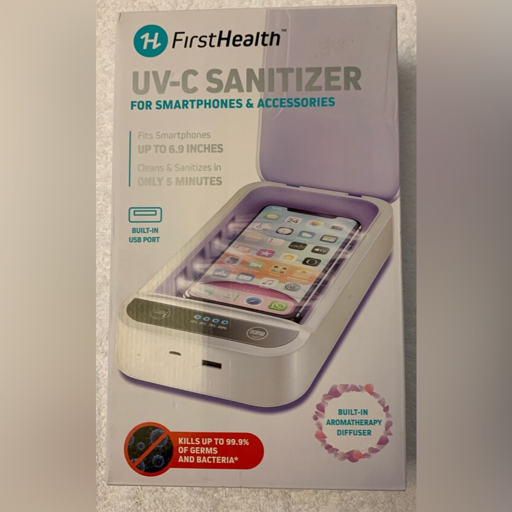 FIRST HEALTH 
UV-C SANITIZER FOR SMARTPHONES & ACCESSORIES
